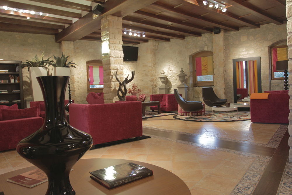 Hotel Palacio Dos Olivos Galdeano Bagian luar foto
